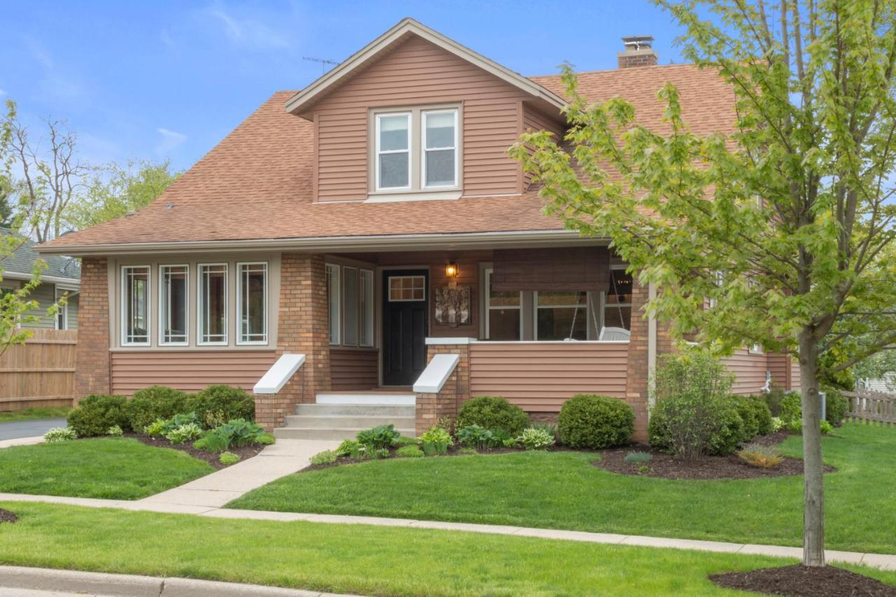 Gorgeous Downtown Bungalow, Walk Everywhere!!! Lake Geneva Luaran gambar